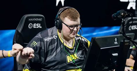 boombl4 navi.